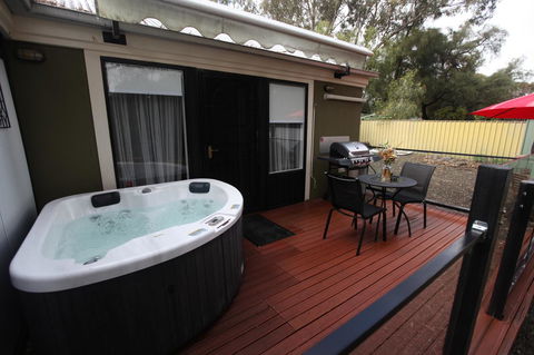 One Tree Bed And Breakfast - Holiday Byron Bay 13