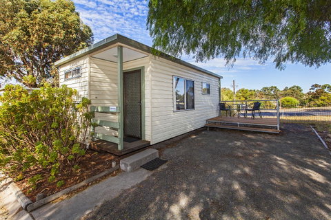 Echo Holiday Parks - Naracoorte - Holiday Byron Bay 4