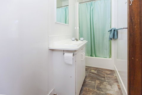 Echo Holiday Parks - Naracoorte - Holiday Byron Bay 8