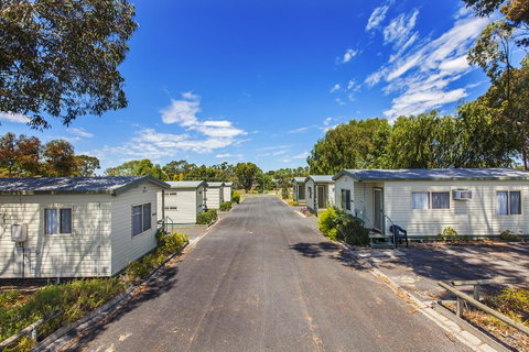 Echo Holiday Parks - Naracoorte - Holiday Byron Bay 7