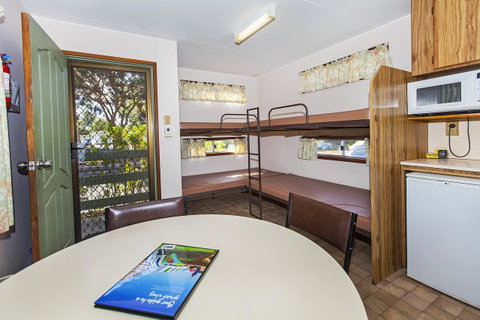 Echo Holiday Parks - Naracoorte - Holiday Byron Bay 3