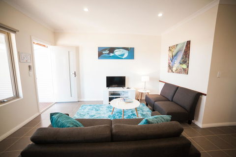 Exmouth Escape Resort - Holiday Byron Bay 38