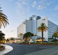 Crown Promenade Perth - Holiday Byron Bay