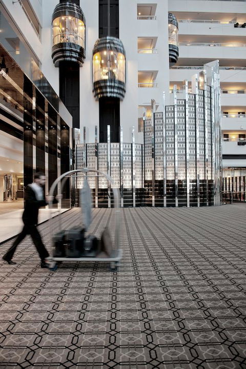 Crown Metropol Perth - Holiday Byron Bay 3