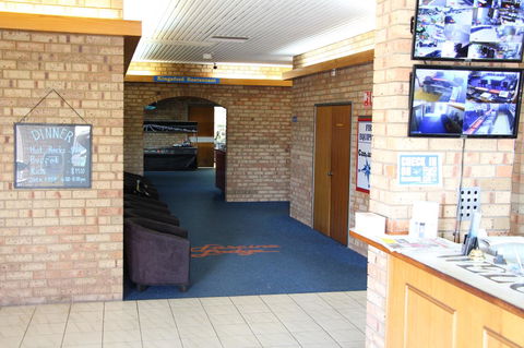 Carnarvon Motel - Holiday Byron Bay 17