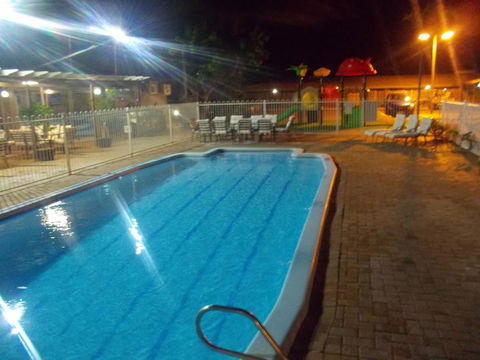 Carnarvon Motel - Holiday Byron Bay 30