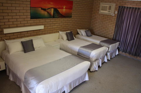 Carnarvon Motel - Holiday Byron Bay 20