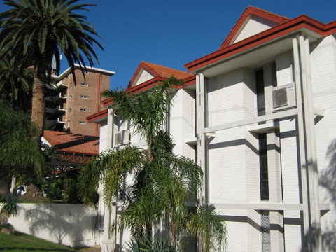 Beatty Lodge - Holiday Byron Bay 2