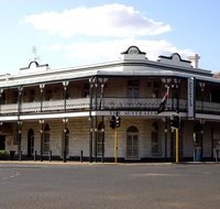 The Palace Hotel Kalgoorlie - Holiday Byron Bay