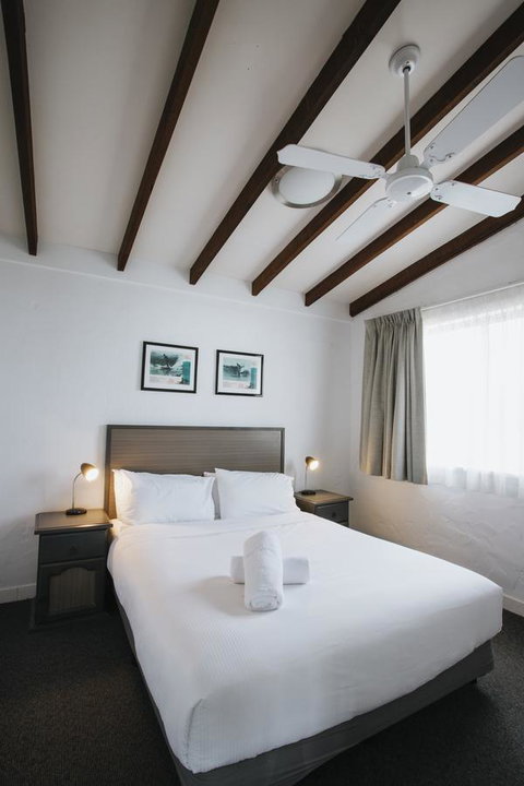 Canal Rocks Beachfront Apartments - Holiday Byron Bay 19
