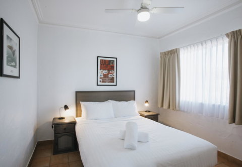 Canal Rocks Beachfront Apartments - Holiday Byron Bay 7