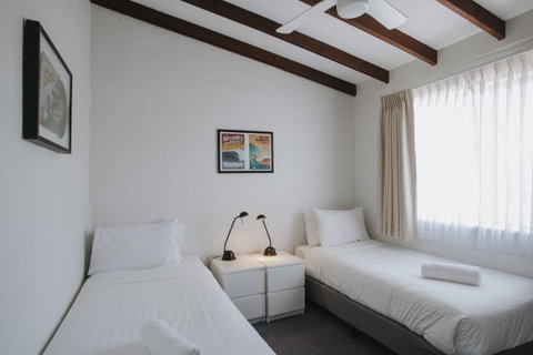 Canal Rocks Beachfront Apartments - Holiday Byron Bay 31
