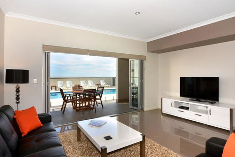 Bunbury Seaview Apartments - Holiday Byron Bay 15