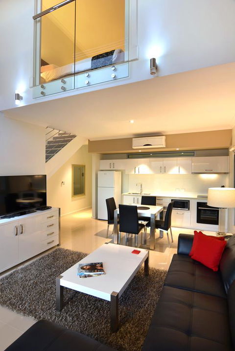 Bunbury Seaview Apartments - Holiday Byron Bay 9