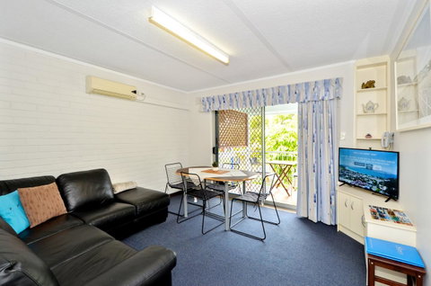 Dolphin Lodge Albany - Self Contained Apartments At Middleton Beach - Holiday Byron Bay 1