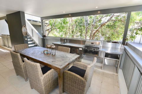 East On Byron - Holiday Byron Bay 11