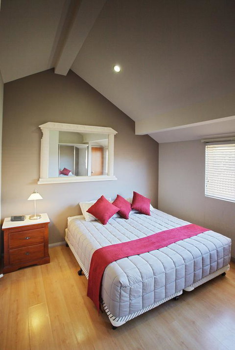 Jesmond Executive Villas - Holiday Byron Bay 34