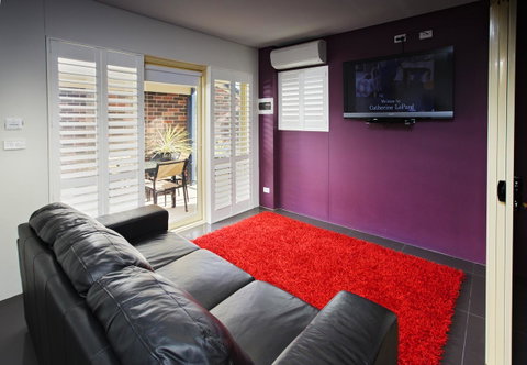 Jesmond Executive Villas - Holiday Byron Bay 26