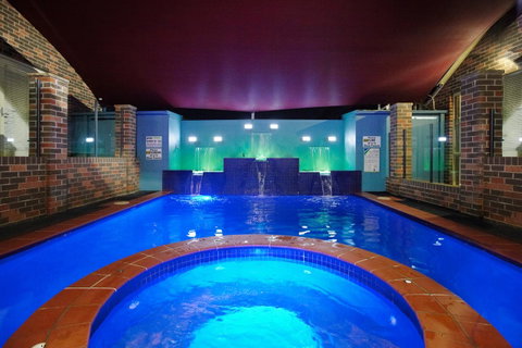 Jesmond Executive Villas - Holiday Byron Bay 15