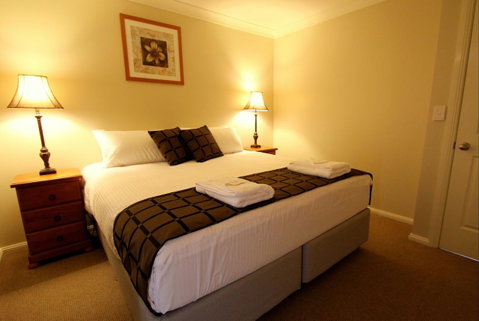 Colonial Court Villas - Holiday Byron Bay 24