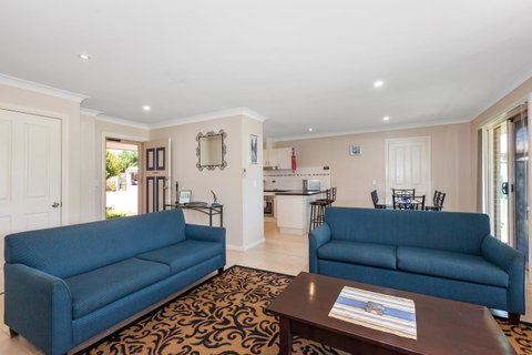 Colonial Court Villas - Holiday Byron Bay 20