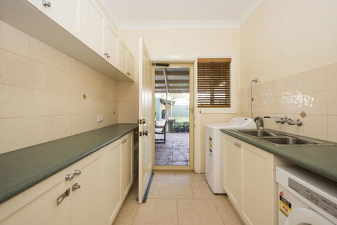 Colonial Court Villas - Holiday Byron Bay 7