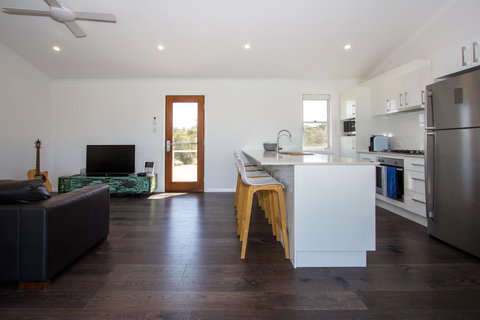 Stay In Mudgee The Grove, The Church, And Premium Private Homestead - Holiday Byron Bay 1