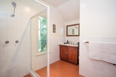 Stay In Mudgee The Grove, The Church, And Premium Private Homestead - Holiday Byron Bay 23