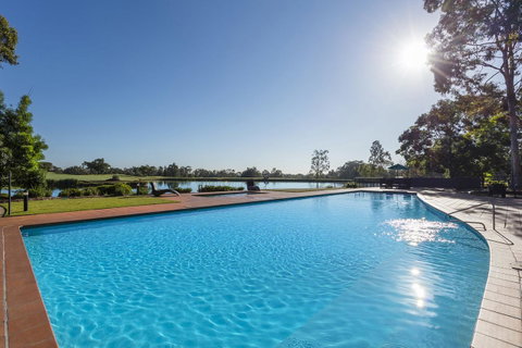 Oaks Cypress Lakes Resort - Holiday Byron Bay 30