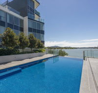 Accommodate Canberra - Lakefront - Holiday Byron Bay