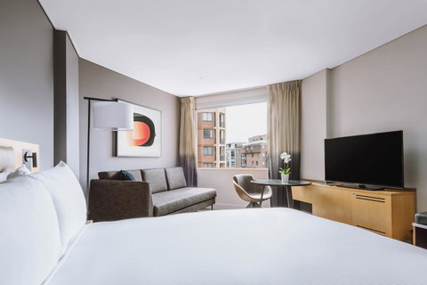 Novotel Sydney Darling Harbour - Holiday Byron Bay 19