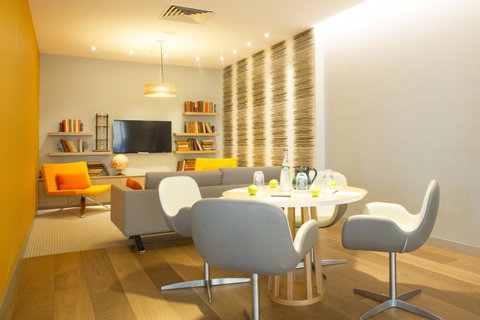 Novotel Sydney Darling Harbour - Holiday Byron Bay 27