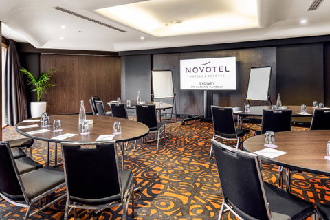 Novotel Sydney Darling Harbour - Holiday Byron Bay 18