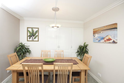 Sails Apartments - Holiday Byron Bay 20