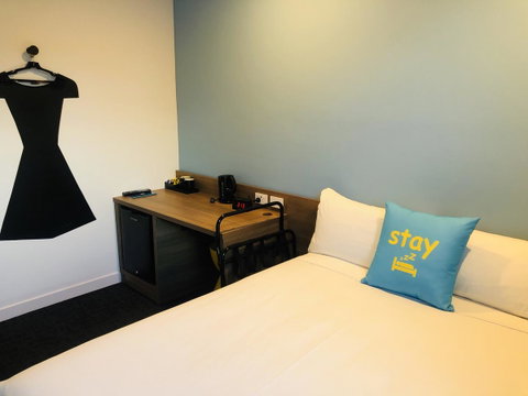 Ibis Budget Sydney Airport - Holiday Byron Bay 30