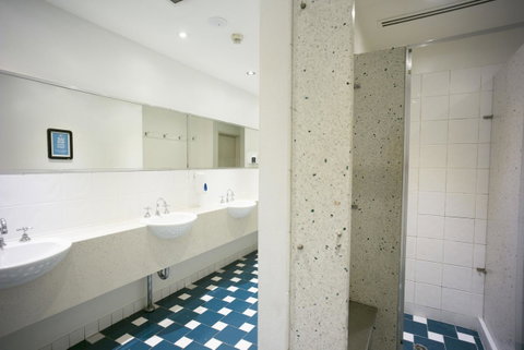 YHA Sydney Central - Holiday Byron Bay 15