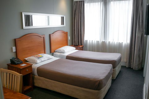 Great Southern Hotel Sydney - Holiday Byron Bay 5