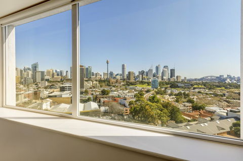Holiday Inn Sydney Potts Point - Holiday Byron Bay 17