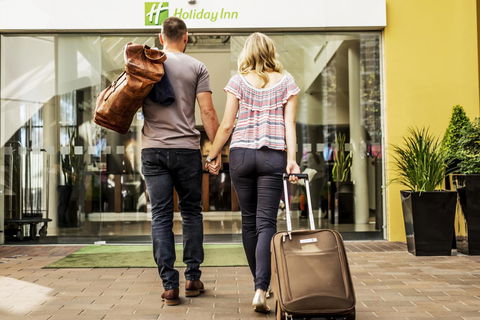 Holiday Inn Sydney Potts Point - Holiday Byron Bay 6