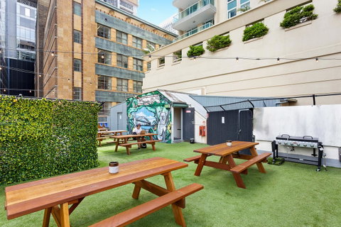 Summer House Sydney City - Formerly Sydney Backpackers - Holiday Byron Bay 8