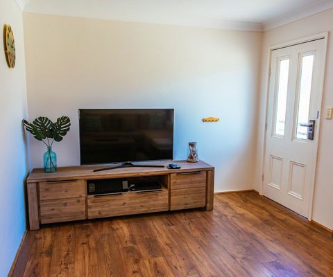 Sunbaker Pet Friendly Awards Finalist 4 Mins Walk To Culburra Beach - Holiday Byron Bay 8
