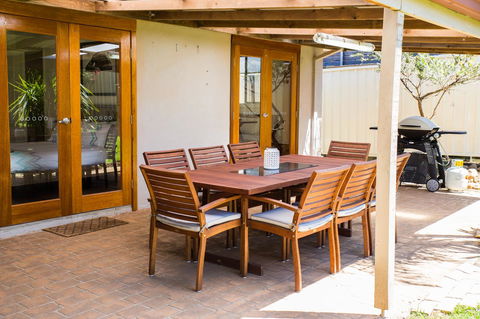 Sunbaker Pet Friendly Awards Finalist 4 Mins Walk To Culburra Beach - Holiday Byron Bay 28