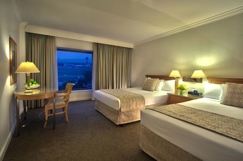 Stamford Plaza Sydney Airport Hotel & Conference Centre - Holiday Byron Bay 7