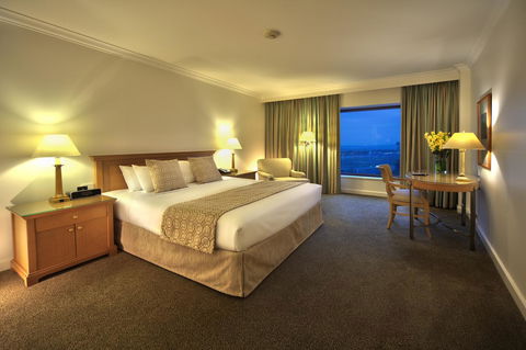 Stamford Plaza Sydney Airport Hotel & Conference Centre - Holiday Byron Bay 1