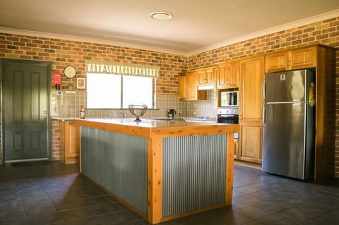 Ironstone Estate Lovedale - Holiday Byron Bay 24