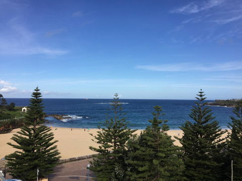 Coogee Sands Hotel & Apartments - Holiday Byron Bay 0