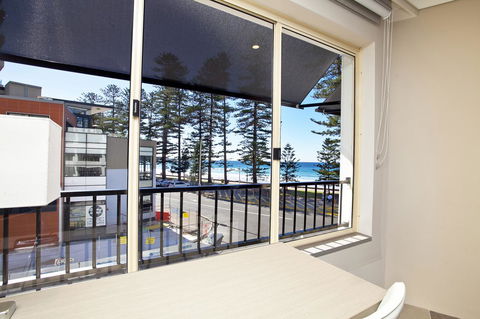 Manly Paradise Motel & Apartments - Holiday Byron Bay 10