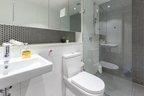 Two Bedders Apartment With Stunning Water View - Holiday Byron Bay 9