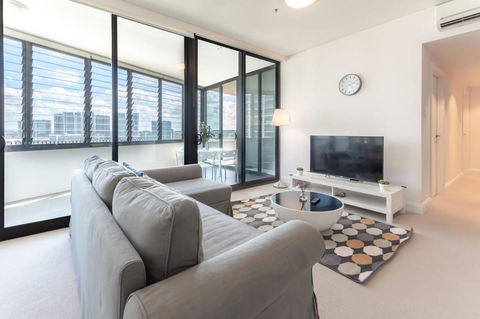 Two Bedders Apartment With Stunning Water View - Holiday Byron Bay 10