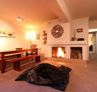 Full Circle Apartments - Holiday Byron Bay